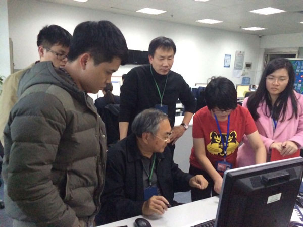 圖2 我司與泰科Mr.Yip及魏總溝通技術(shù)問題