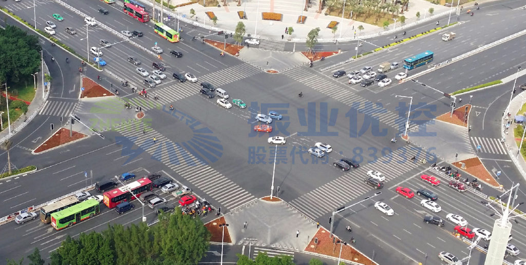 圖4 完善的信號(hào)燈控制路口