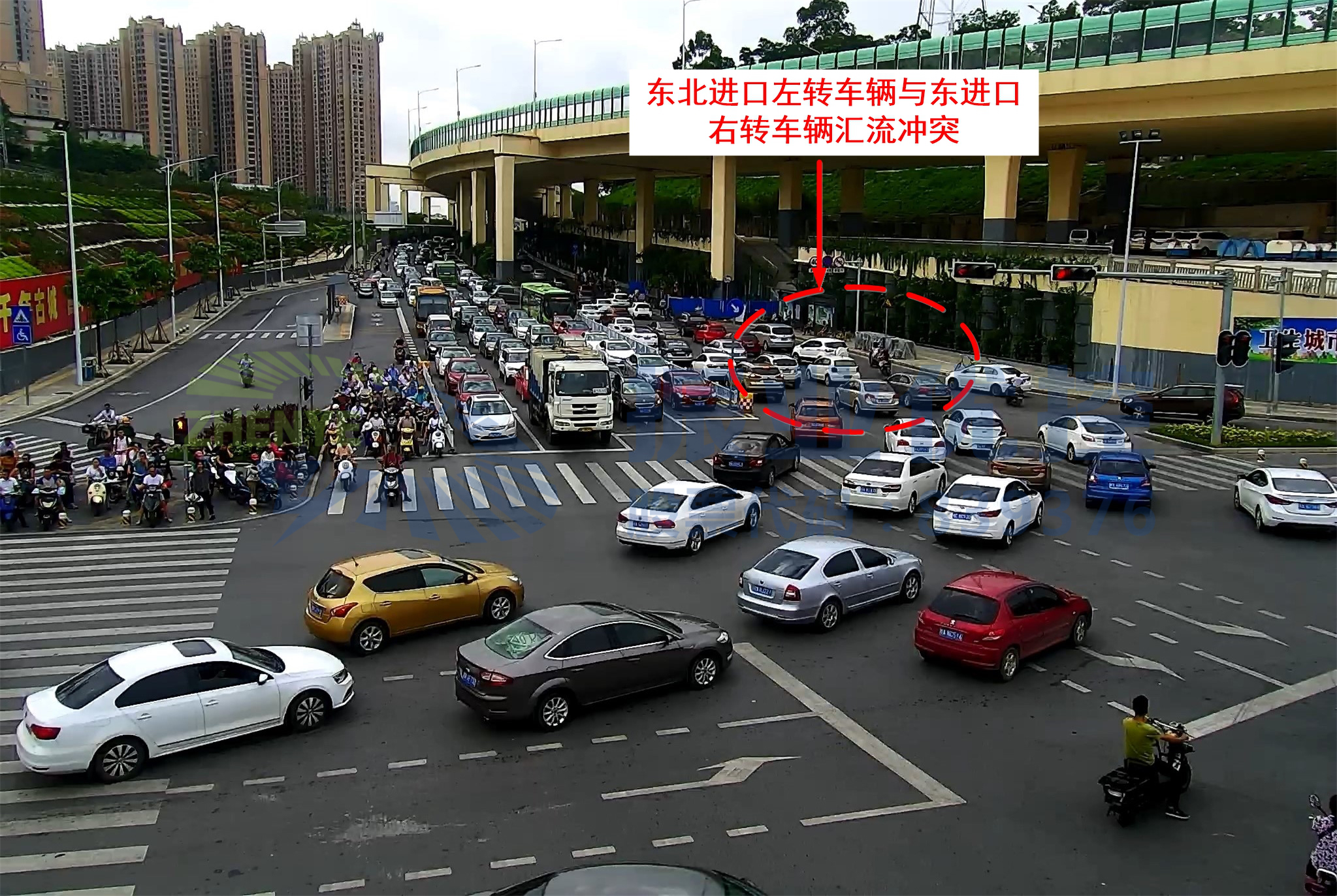  圖2 中華路-園湖路路口南出口車輛匯流圖