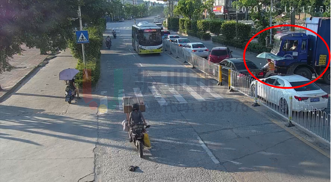 圖6 南進(jìn)口支路車輛占道情況