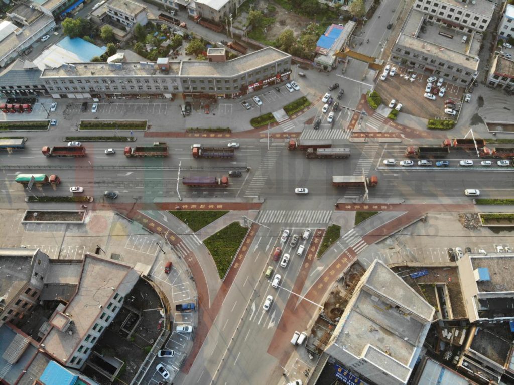 圖8 南政村口渠化設(shè)計優(yōu)化后效果