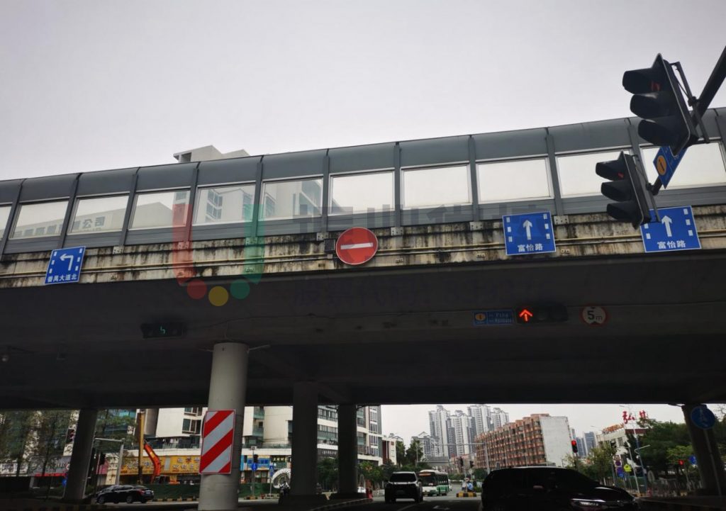 圖12 番禺-富華交叉口西進口增設標志圖