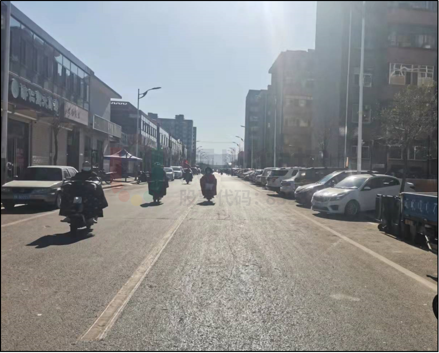 圖11 永康路、希望街通行順暢，機非混行現(xiàn)象消失