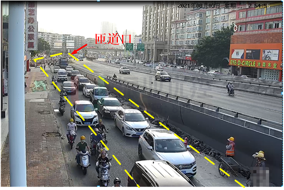 圖6 黃河-華山路口西進口車輛排隊至匝道出口