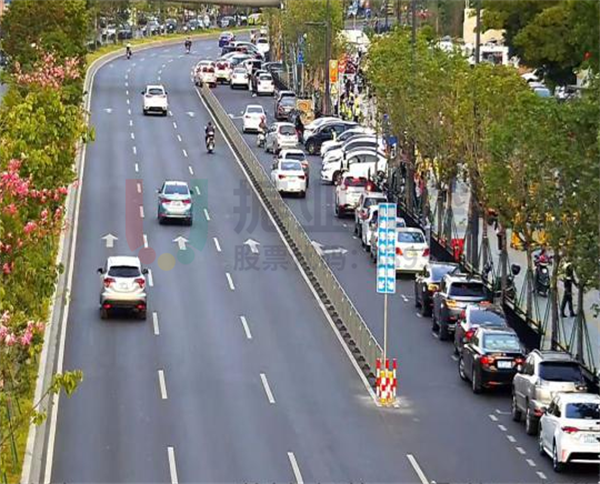 圖10 學校周邊路段（優(yōu)化后）